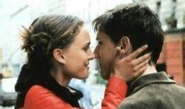 十区车站 在线观看,穿越时空的奇幻之旅，在线观看带你领略异世界风采